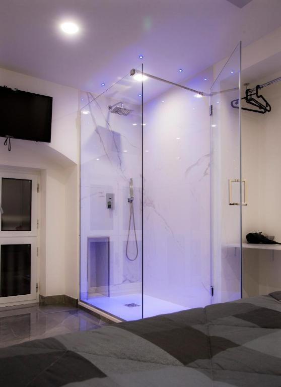 Suite Napoli Sotterranea Con Jacuzzi Luaran gambar